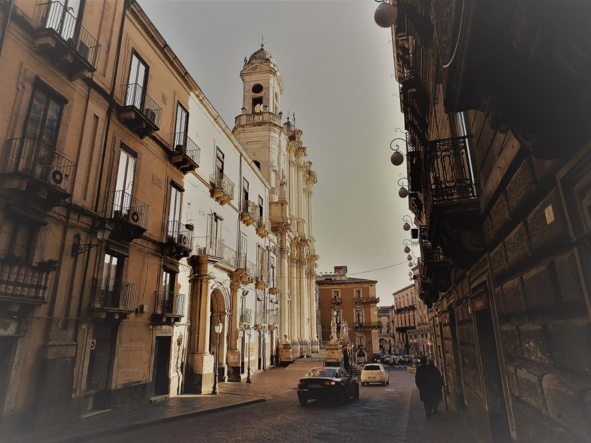 Casa di Peppe Apartment Catania Bagian luar foto